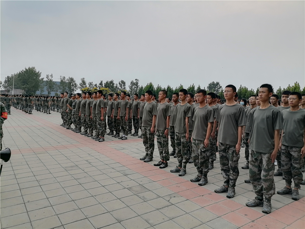 1600224554910079875.jpg 7.jpg