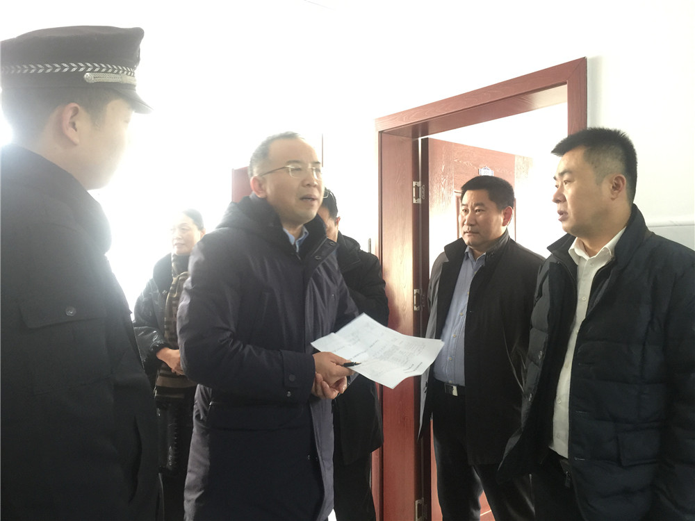 1610002568605044150.jpg 6校领导参观指导.jpg