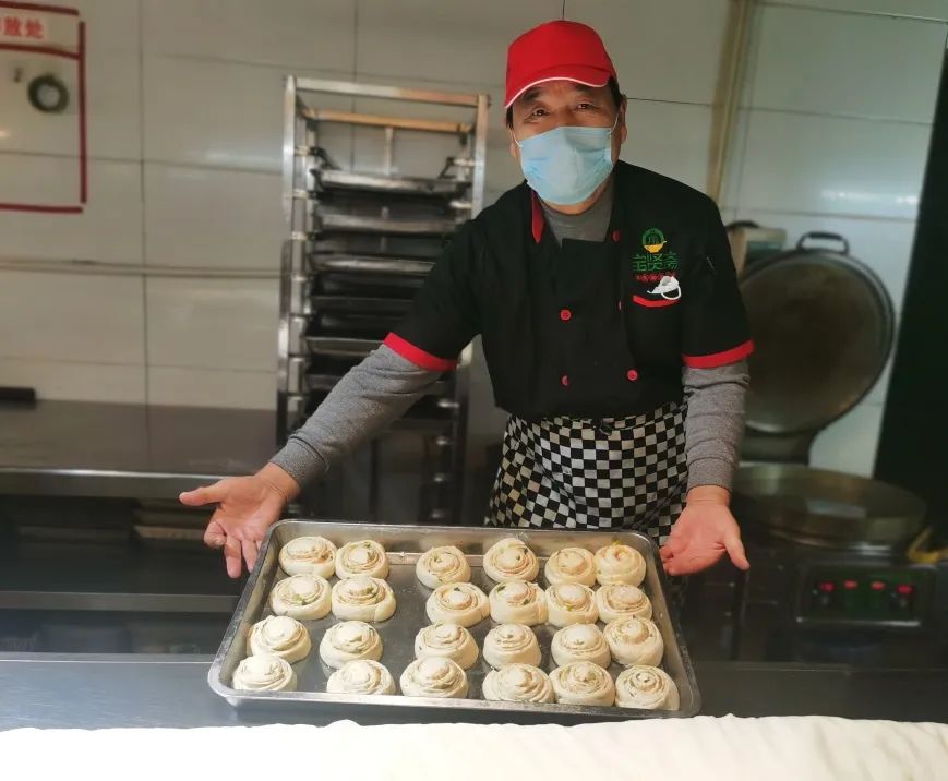 1666968261549099536.jpg 3.jpg