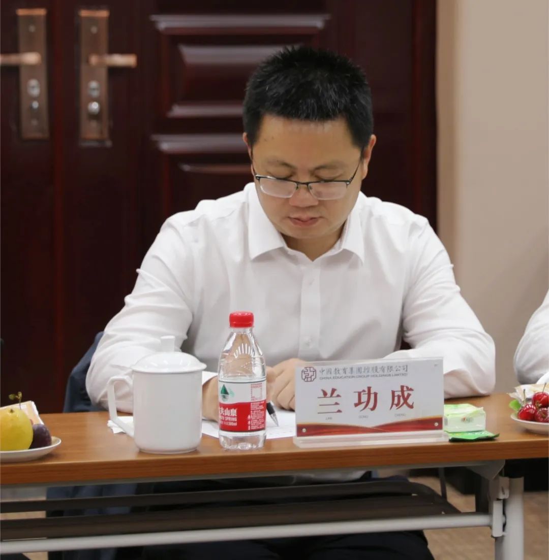 1687335297961091387.jpg 18.jpg