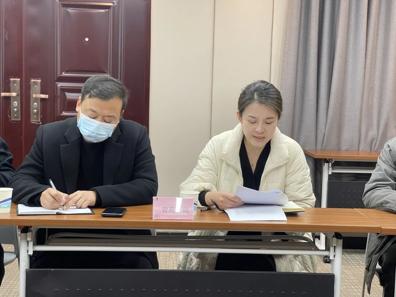 1700638271451034923.jpg 2.jpg