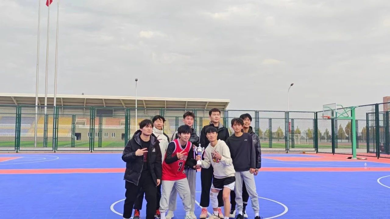 1703035970700097897.jpg 3.jpg