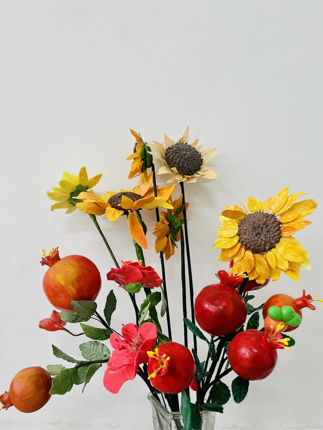 1703835972390083238.jpg 5.jpg