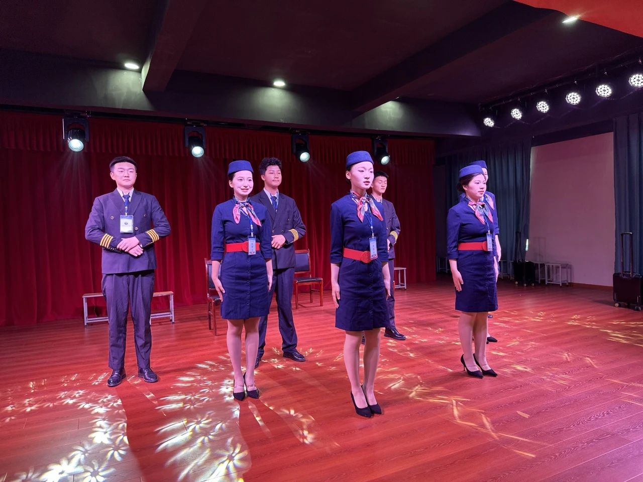 1703836075874051206.jpg 13.jpg