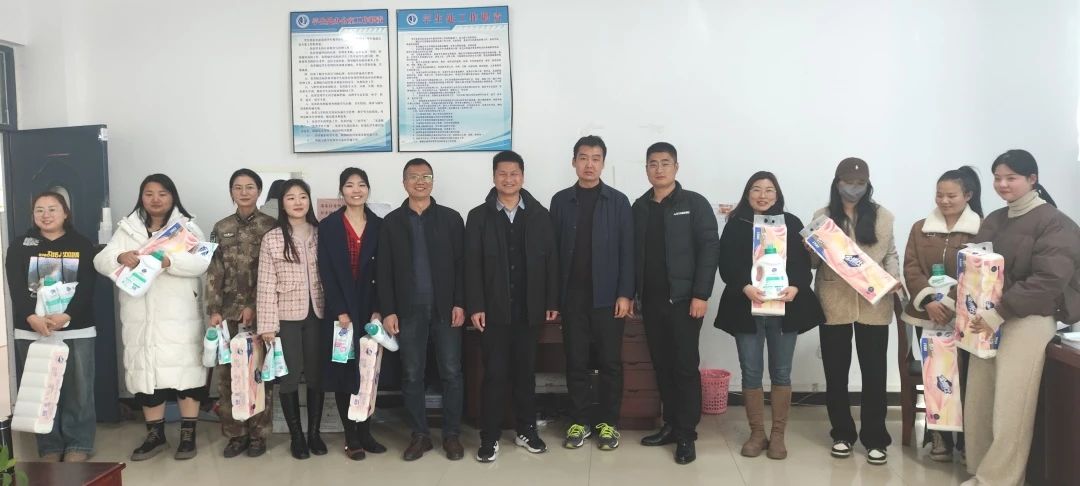 1710119379139055449.jpg 9.jpg