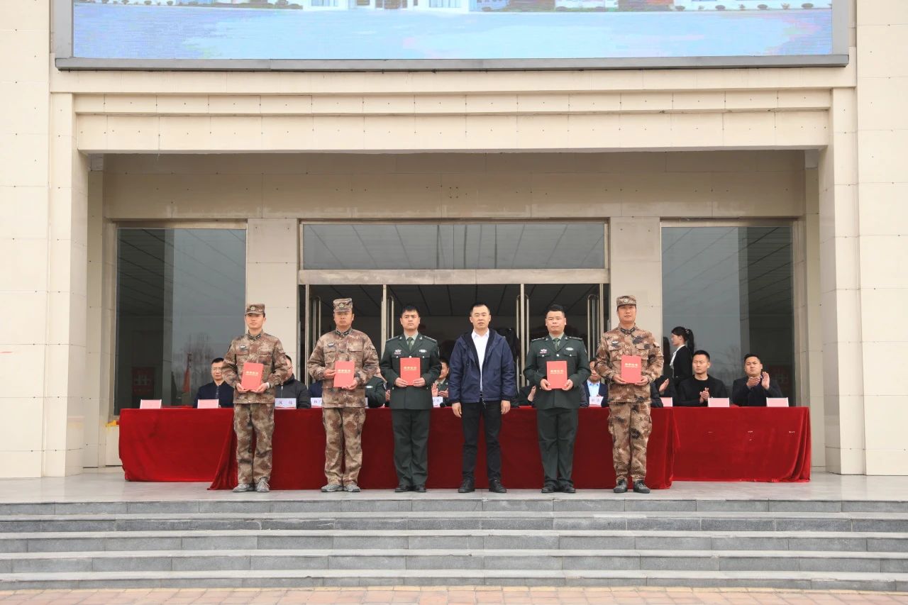 1710812764379089373.jpg 24.jpg